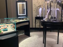 -梵克雅宝(国贸商城店)