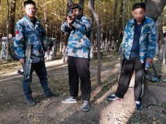 -亲兄弟真人CS团建拓展基地