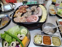-阿亲家·韩式无限烤肉(春熙路店)
