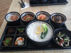 餐饮设施-腾冲云峰山