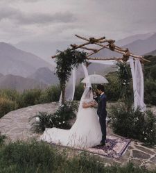 -汕尾陆丰婚庆婚礼司仪主持洪立策划公司(东海店)