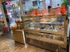 面包甜点陈列柜-早安巴黎(四季坊店)