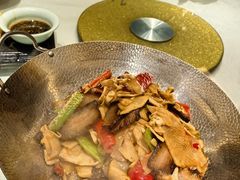 -小老板海鲜酒家(董家渡店)