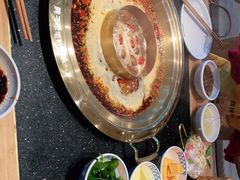 -周小明火锅(黑金冠社区店)