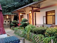 -花间酒庭院餐厅(谷山店)