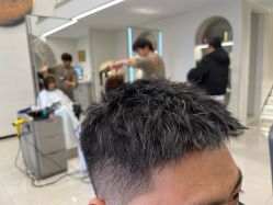 -摩登时代美发沙龙