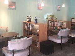 大堂-香颂咖啡(华德中心广场店)