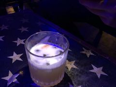 -Mx.cocktail bar
