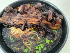 -小龙大肉面馆
