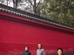 -峨眉山报国寺