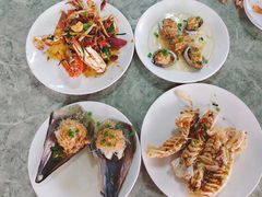 -四川小胡子海鲜(丁村万人海鲜广场店)