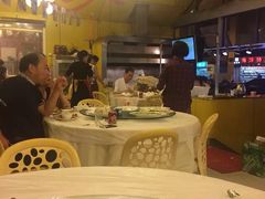-沈家门海鲜夜排档(东港店)