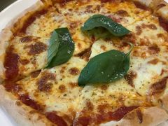 玛格丽特原味披萨-BONAZZA 意大利餐厅
