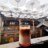 在这样的咖啡馆里感受着古今中外