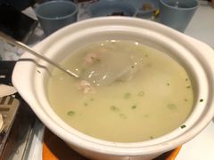 -老周家酱卤猪蹄私房菜(克拉玛依西街店)