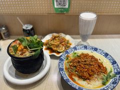 -云南李记罐罐米线饵丝小吃(汉中门金鹰店)