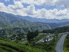 -梭布垭石林景区