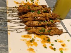 -肥肥虾庄·金牌油焖大虾(杨园滨江时代walk店)