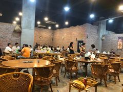 大堂-吉品莞家·鲍鱼鸡煲(东莞店)