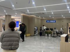 -上海大学附属上海和平眼科医院