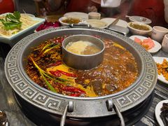-杨肥肠火锅大排档(火车站花园店)