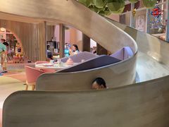 -水桶王国主题餐厅·聚会·生日派对·亲子活动·家庭套餐(亚龙湾希尔顿店)