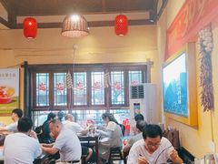 大堂-富正毅三下锅·湘西韵味(天门山索道店)