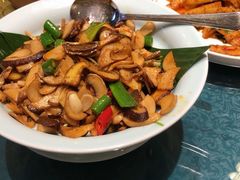 -云之南(八里庄店)