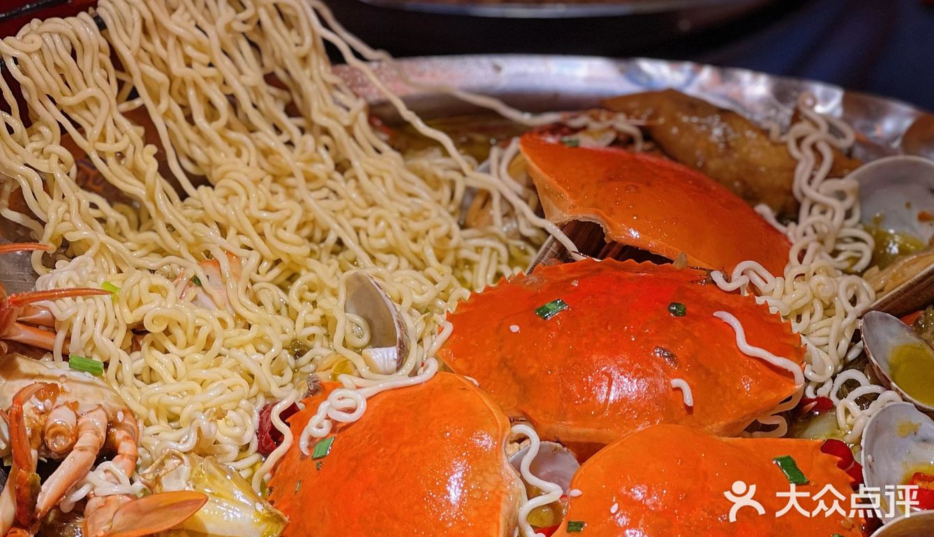 好吃到舔手指❗大家快来吃太古里这家虾虾蟹蟹鸡翅！