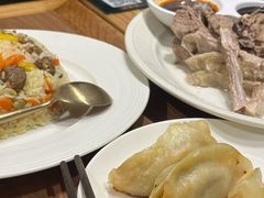 -贯贯吉·清真餐厅(浙江中路店)