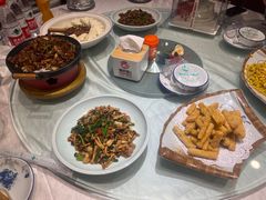 -鑫巴蜀小镇 · 水煮鱼专研店(玉桥店)