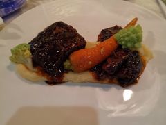 -La Mer Restaurant & Lounge