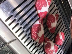 -臻牛烤肉