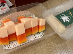 木瓜奶冻-广信牛奶甜品世家(台东店)