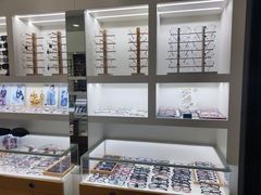 -广州宝岛眼镜武汉和光眼镜市场西区店