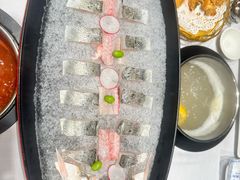 -泓炙颐凤鲜海鲜火锅料理(桐乡店)