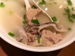 -三两春肚肺汤(崂山路店)