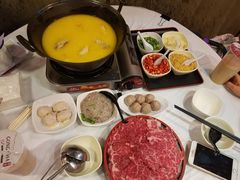 -鲜入围煮花胶鸡海鲜火锅