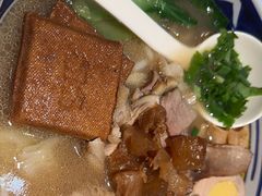 -鑫花溪牛肉米粉(印象水街都心荟店)