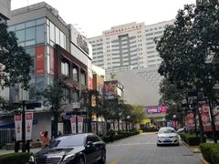 -巴黎贝甜(大宁国际商业广场店)