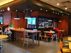 用餐区-汉堡王(华润五彩城店)