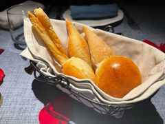 前菜面包-弦月窗LUNETTE BY AMANDA(复兴路店)