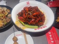 -郑东靓靓虾馆·金牌油焖大虾(天泽街店)