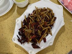 -东巴谷野生菌火锅餐厅