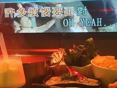 -唯爱KTV聚会餐厅(仙林东城汇店)