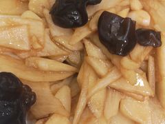 -八两八金·莱芜特色炒鸡(市南漳浦路店)