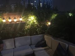 皇冠自酿啤酒坊-皇冠自酿啤酒坊(中国红街5号楼店)