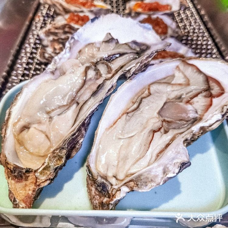 ⭕️今天的生蚝可劲造——聚蚝庄鲜蚝自助专营店