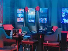 -屋有岛沉浸游戏旗舰店(中山公园店)