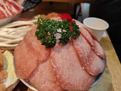 卤粑粑牛肉-赵美丽·重庆社区火锅·直营店(火车东站·中豪国际店)